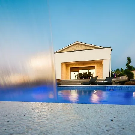 Mery Villa Privlaka (Zadar)