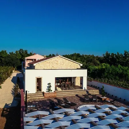Mery Villa Privlaka (Zadar)